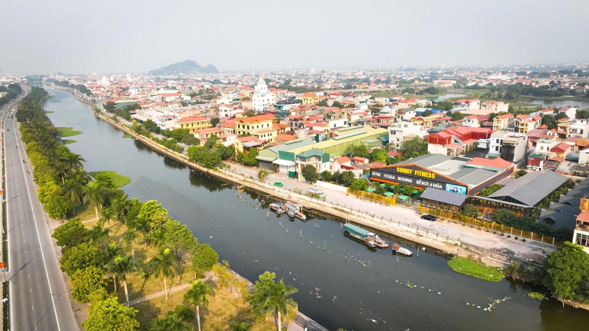 Sunny Bungalow & Hotel Ninh Binh Bagian luar foto